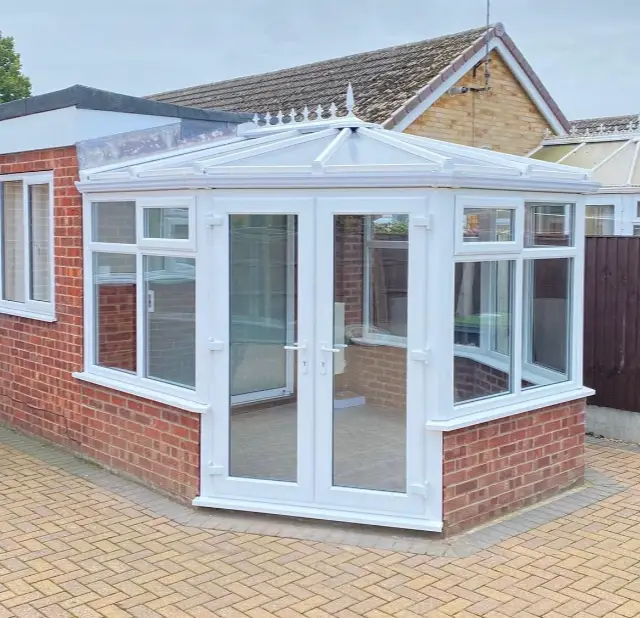 Polycarbonate roof, Conservatories Installations Lincoln