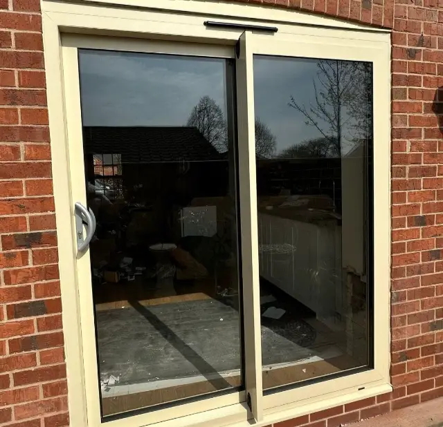 Sliding door